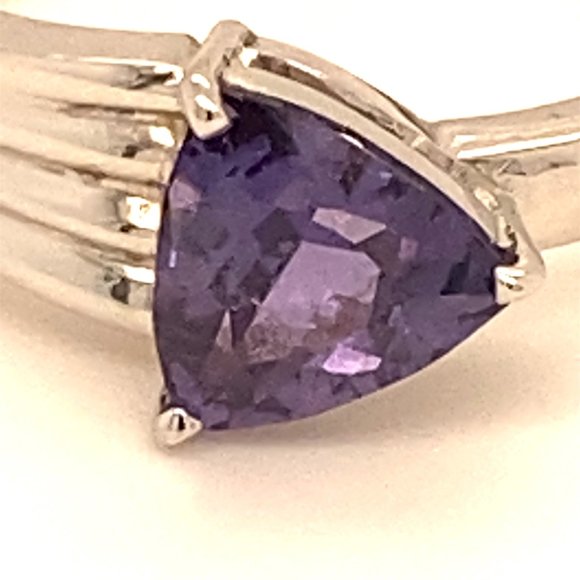 Color Change Sapphire 1.30ct Solid 18K Gold Ring - Picture 8 of 9